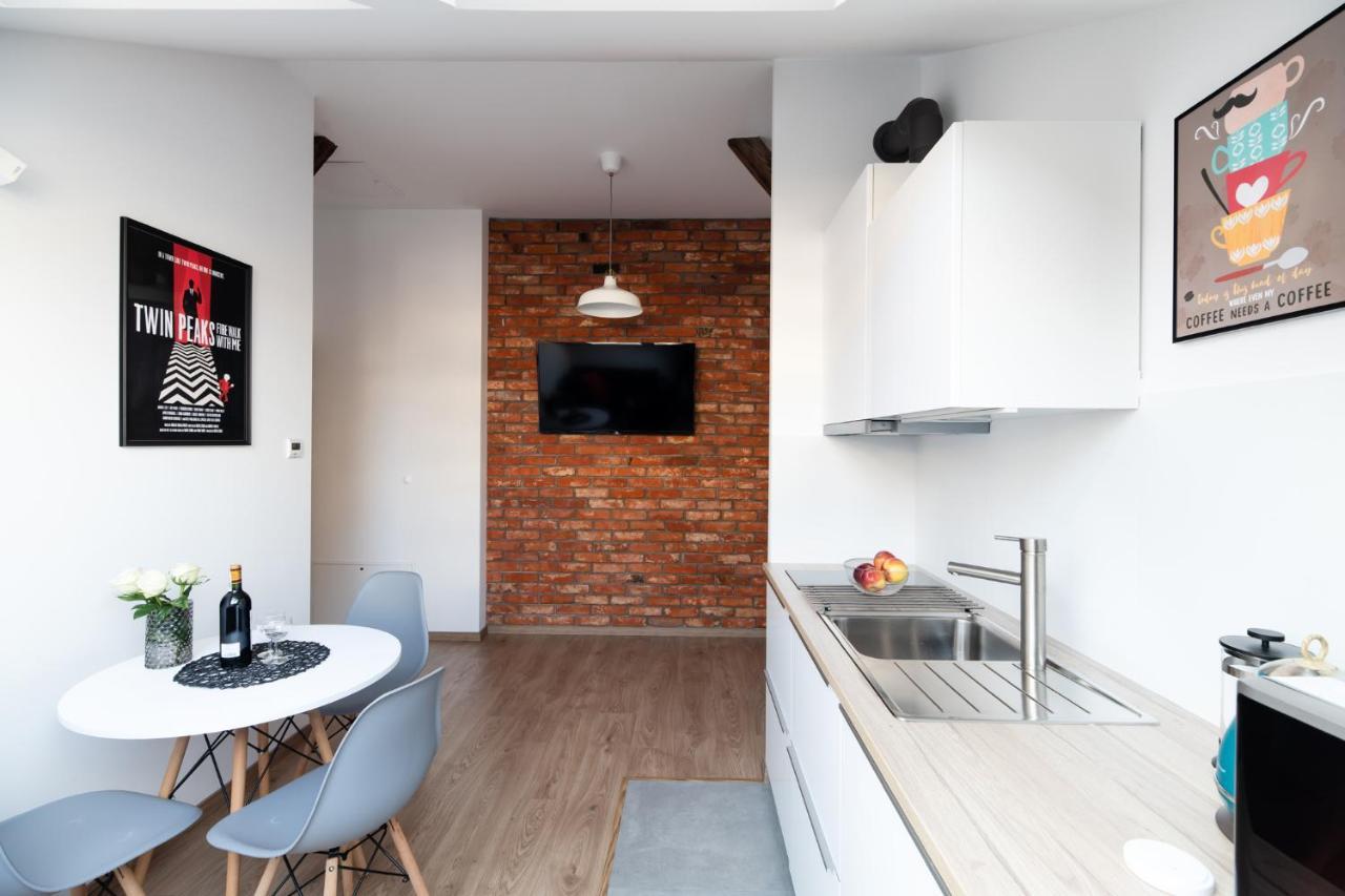 Neo Sky Apartment, Free Parking, 15 Min Walk Old Town&Kazimierz - By Homelike Krakau Exterior foto